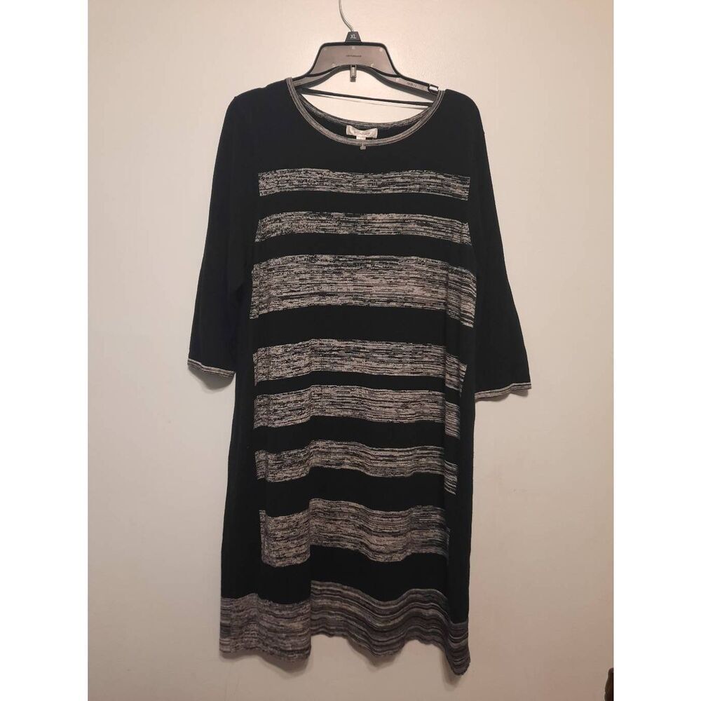 Dressbarn Women 's size 2x Black and Gray Heathered Striped Sweater Dress